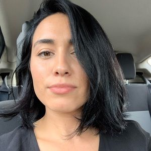 Meet your Posher, Ana